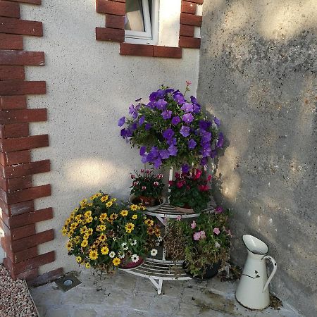 Bed and Breakfast Caves Du Coteau 3 Lunay Екстер'єр фото